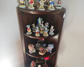 DISNEY FIGURINES