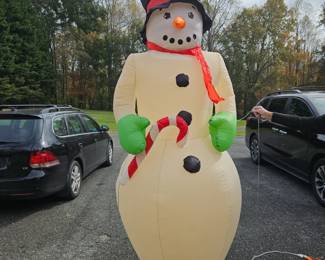 LARGE BLOW CHRISTMAS BLOW UPS