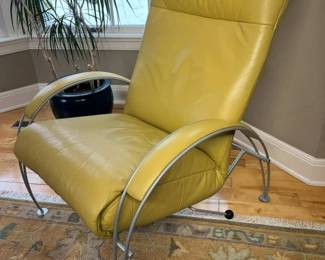 1 Lafer Modern Leather Recliner min