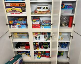 1 Kids Corner Toy Samplermin