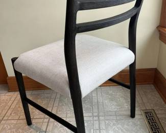 1 Pottery Barn Dining Table Chair Backmin
