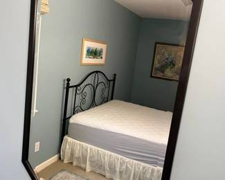 1 Octagonal Beveled Mirrormin