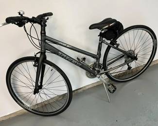 1 Trek 7.3 FX Womens Hybrid Bikemin