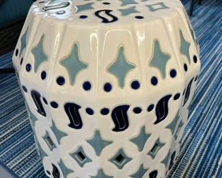 1 Ceramic Drum Stoolmin