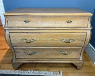 1 Hickory White 3Drawer Dressermin