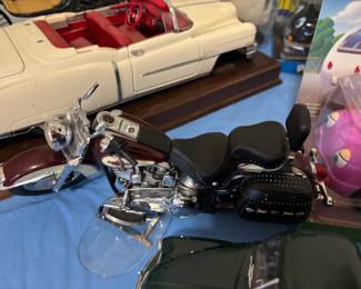 Harley Davidson Heritage Softail Franklin Mint Precision Model 1-10