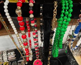 Costume jewelry necklaces