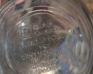 Vintage Anchor Hocking glass bowls