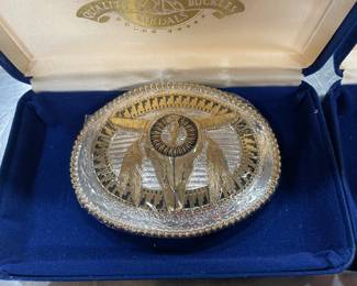 Southwestern cattle belt buckle Native American - Squaw Wrap