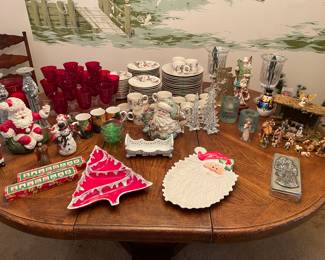 Lots of pretty Christmas