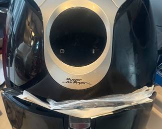 Air fryer 