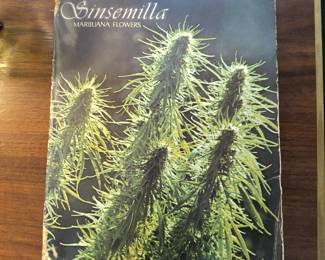 "Sinsemilla flowers" photo book