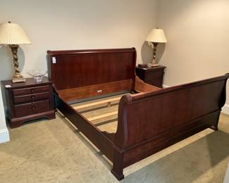 Stanley Furniture Sleigh Bedframe, Stanley Furniture Nightstand