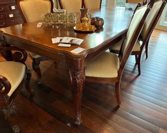 Formal Dining Table w/ 8 Chairs