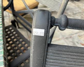 Outdoor Table & Chairs