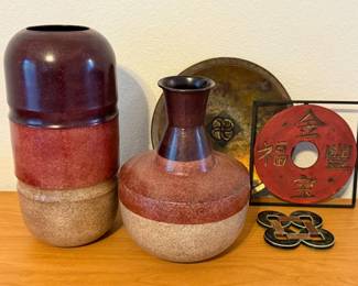 88 MetalVaseswithAsianDecor