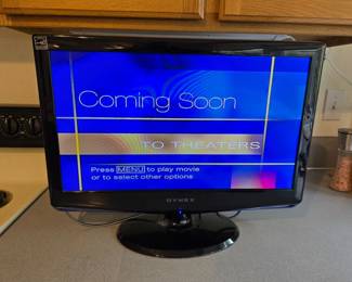 155 Dynex22LCDTVWithBuiltInDVDPlayer