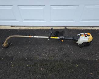 163 Ryobi704r2CycleGasStringTrimmer