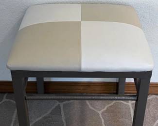 61 WhiteandBeigeCheckeredStoolwithMetalFrame