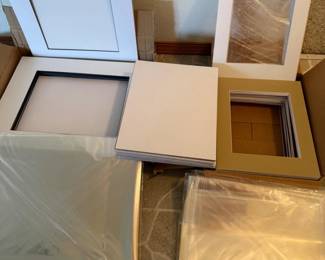 36 LargeQuantityPictureMattingWithProtectiveSleeves