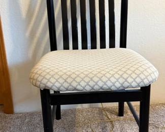 217 SmallerSizeBlackSlatBackSideChair