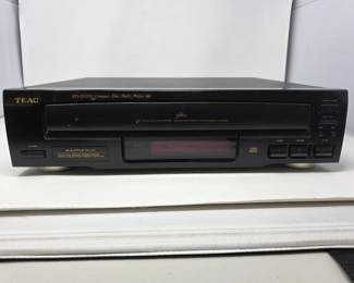80 TEACPDD1200Compact5DiscMultiPlayer