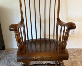 24 EthanAllenBarnstableRocker