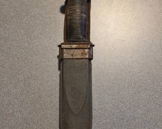 53 WorldWarIIUSNavyMK1CombatKnifeWithLeatherHandleScabbard
