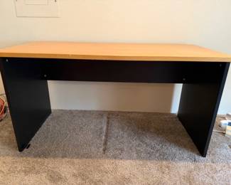 214 BlackWoodToneLaminateDesk