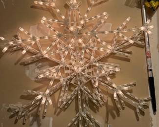 148 3LargeOutdoorTwinklingWhiteSnowflakesLightbulbChangingKit