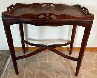 74 AntiqueStationaryOnePieceTrayTable
