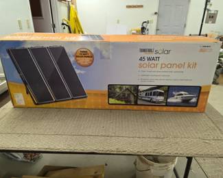 4 ThunderboltMagnumSolar45WattSolarPanelKit