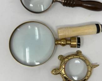 34 TrioofMagnifyingGlasses