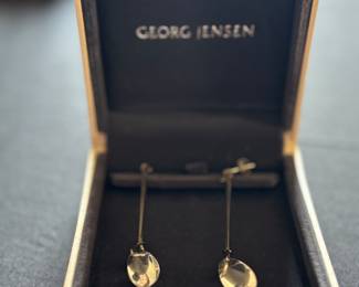 Georg Jenson - One missing post