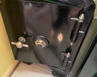 Picture of the front