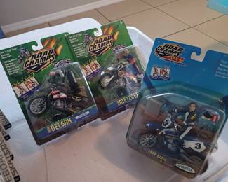 Deegan, Metzger Figures