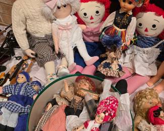 More vintage dolls