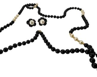 Black Onyx Cultured Pearl w14K Gold