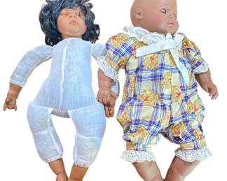 2 x Large Ethnic Baby Dolls