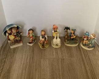 Hummels 6 Piece Collection Set