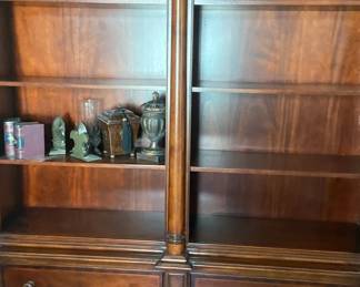 ThomasvilleLarge, Beautiful Cherry Colored Book Case Display Cabinet