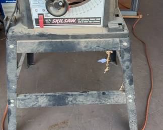 Skilsaw Table Saw