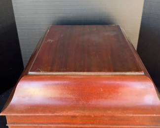 05 Victrola By Victor Talking Machine Company