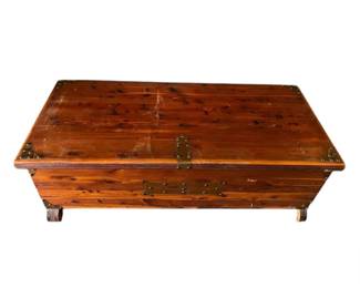 Vtg Cedar Wood Storage Trunk