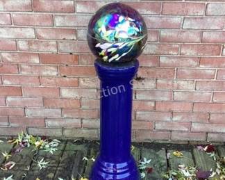 Gazing ball & stand