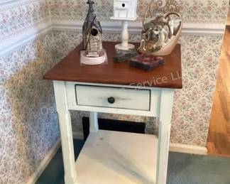 Distressed end table (2 available)