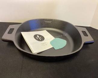 Pampered Chef cast iron pan