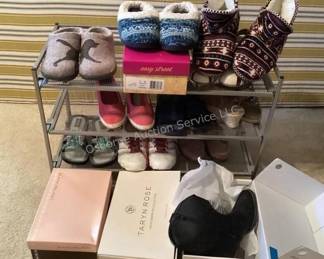 Ladies shoes & slippers