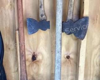 Hatchets & axes