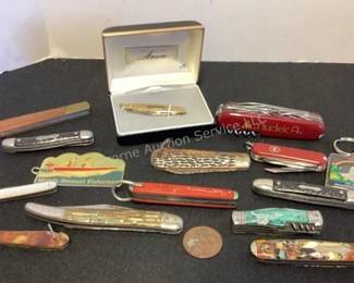 Vintage pocket knives